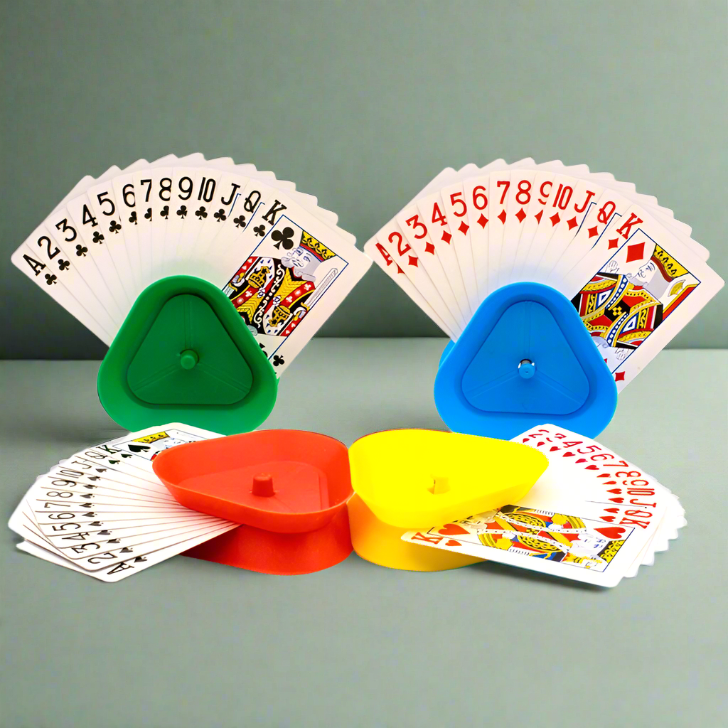 4pcs/set Triangle Shaped Playing Card Holder